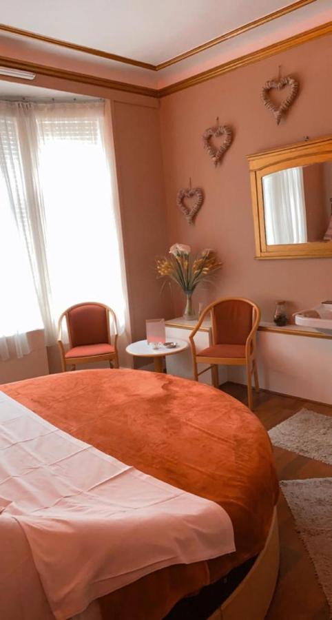 Chambre Romantique Brussels Luaran gambar